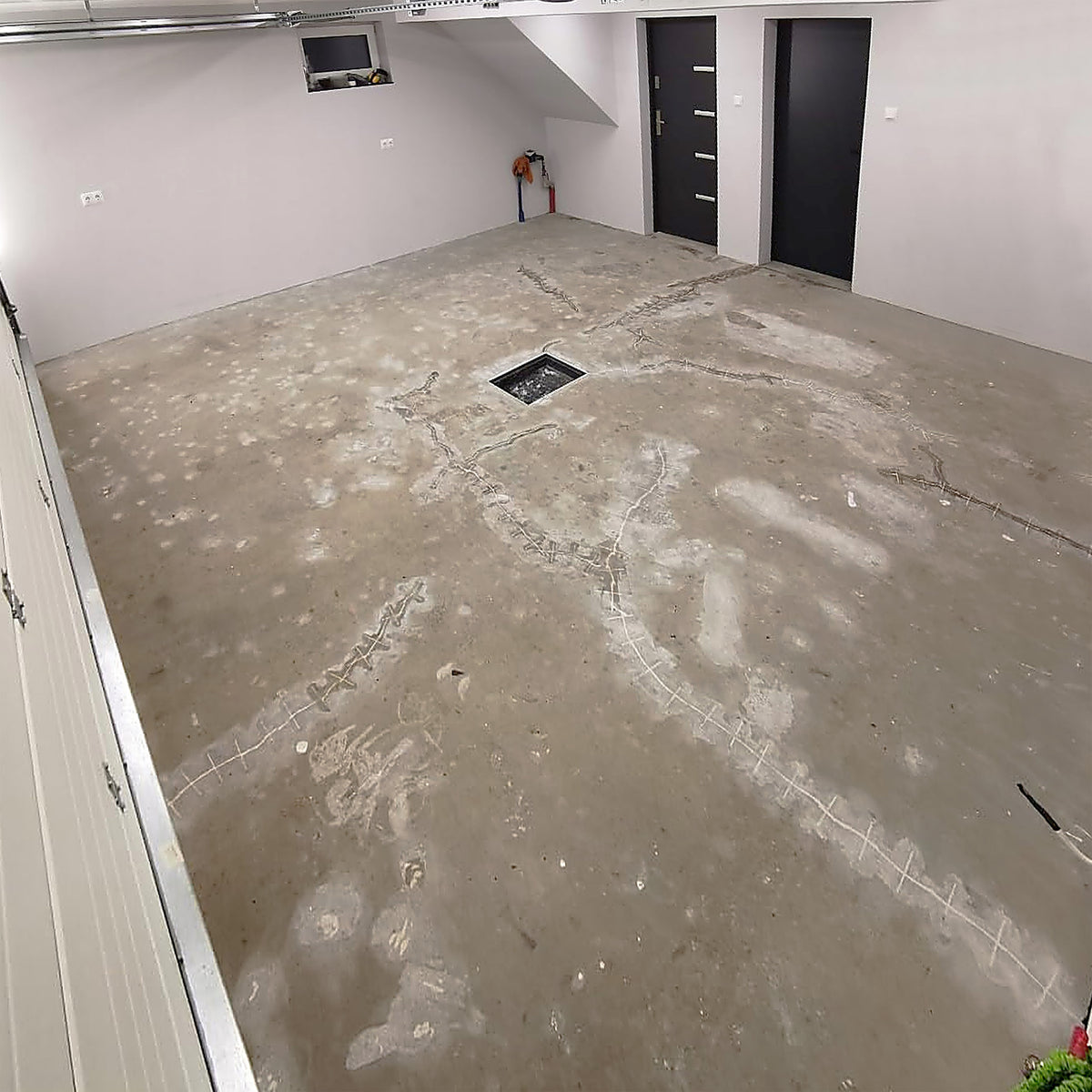 SYNTAJ – Lot de revêtement décoratif en résine pour 25 m² avec vernis de finition UV